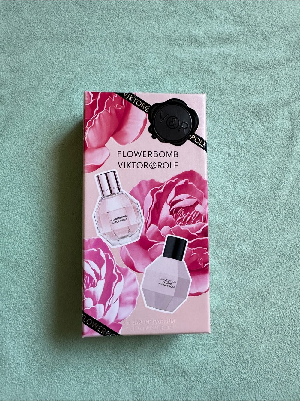 Viktor & Rolf Flowerbomb Gift Set - Pink